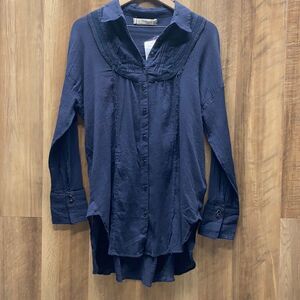 FREE PEOPLE - Navy Button Down